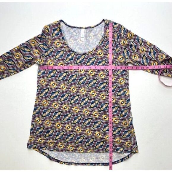 LuLaRoe Lynnae Multicolor Geometric Long Sleeve Top Sz Small NEW - Picture 5 of 9